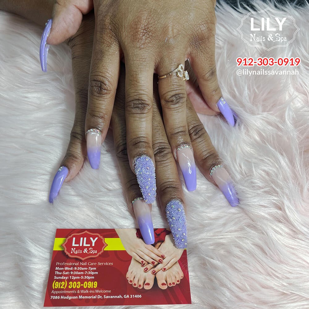 Lily Nails, 2420 E Midway Blvd, Broomfield, CO, Manicurist
